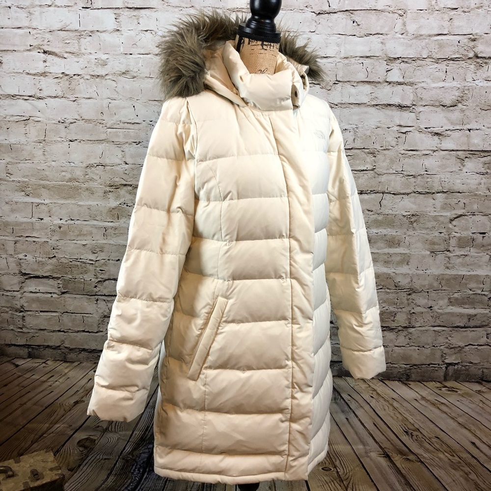 THE NORTH FACE • Winter White Puffer - Picture 5 of 8